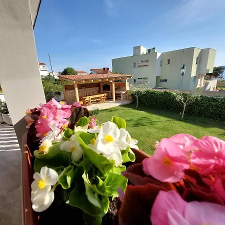 Apartment Green Oasis Apartment Zadar