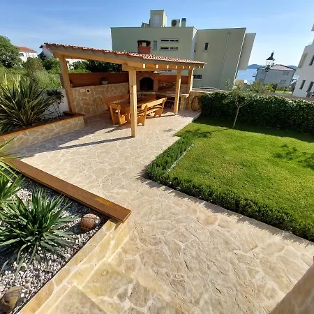 Apartment Green Oasis *
